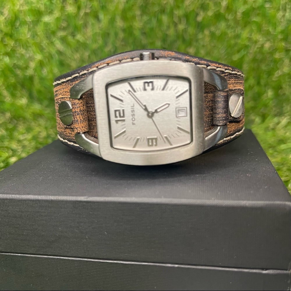 Fossil Watch - Picture 5 of 5